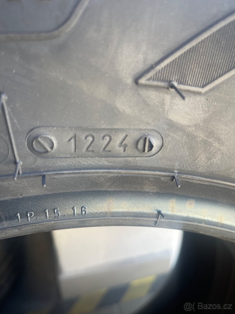 Kormorán 205/70R15C - 5