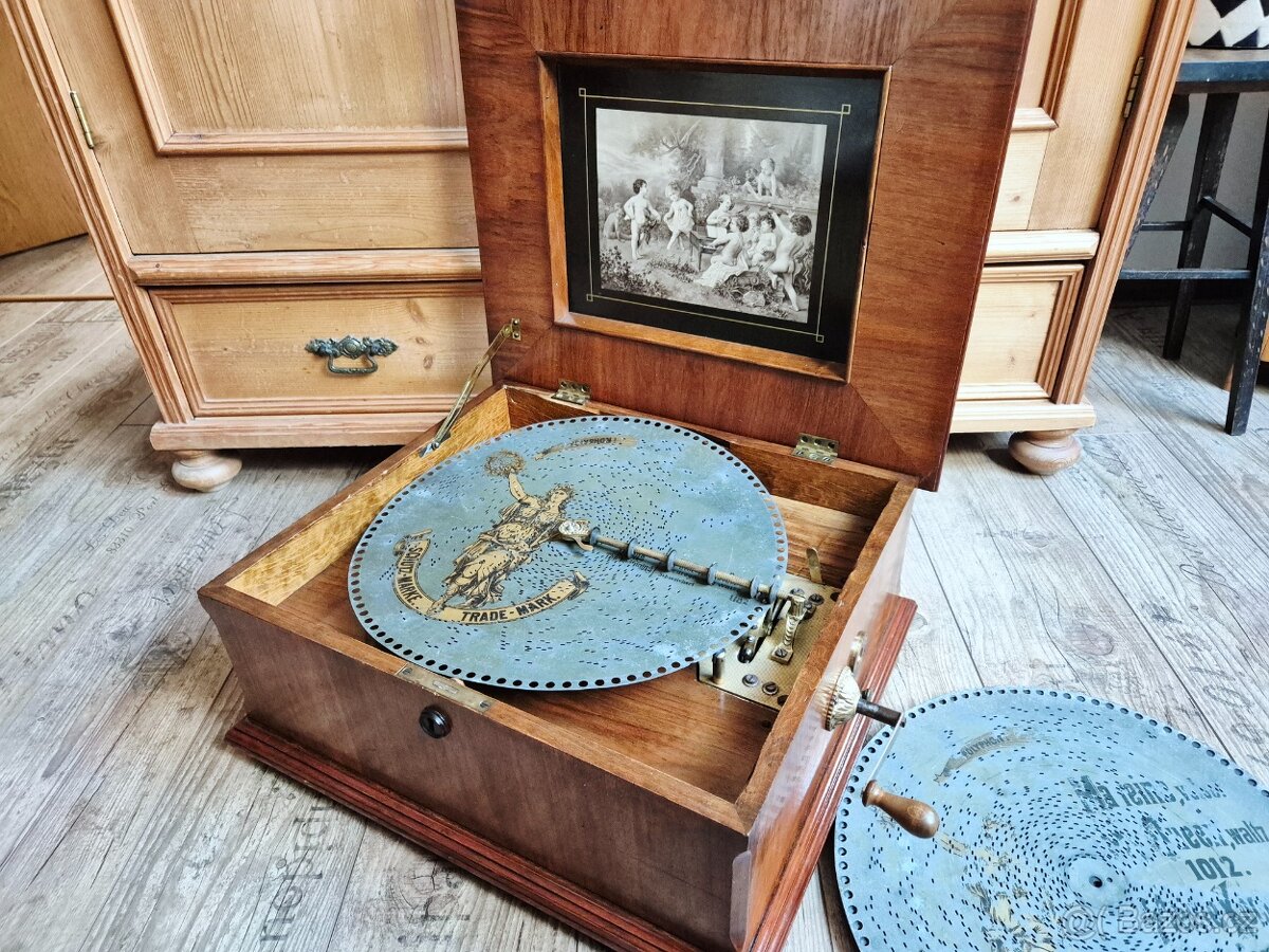 Starožitný hrací stroj Polyphon, 1895 - 5