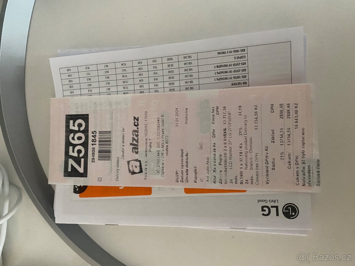 Prodám obrazovky LG 70 cm - 5