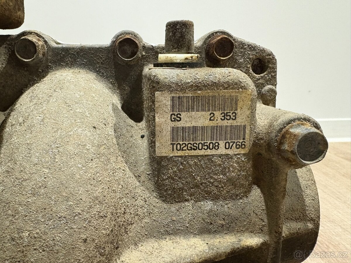 // Zadní diferenciál Citroen C-Crosser 2.2 HDI // - 5