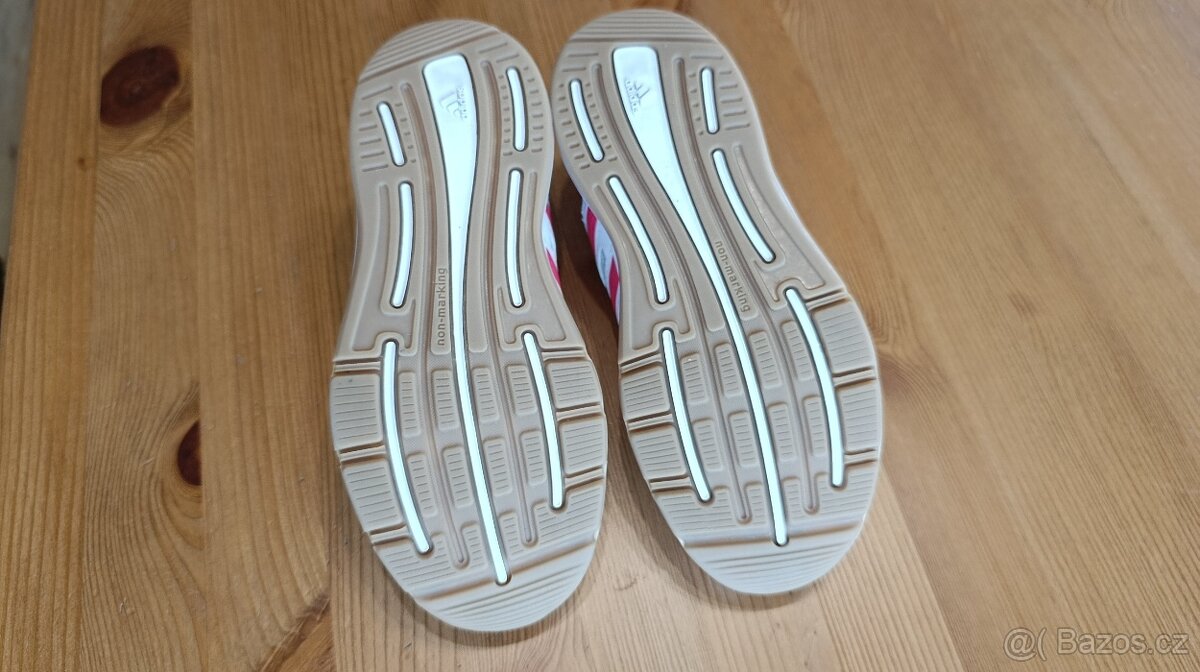 Tenisky Adidas vel. 34 - 5