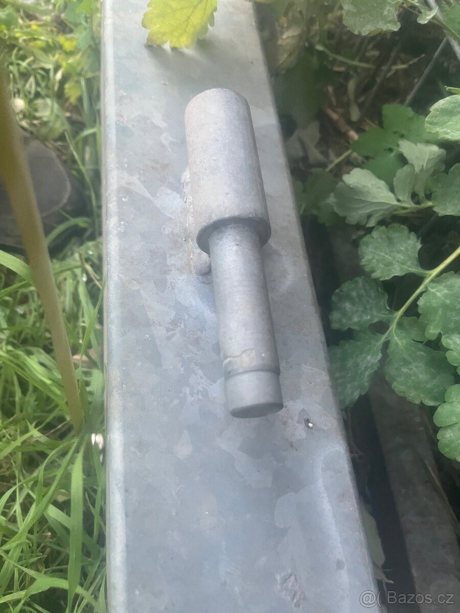 Dvoukřídlá Brána pozink 6,7 m - 5