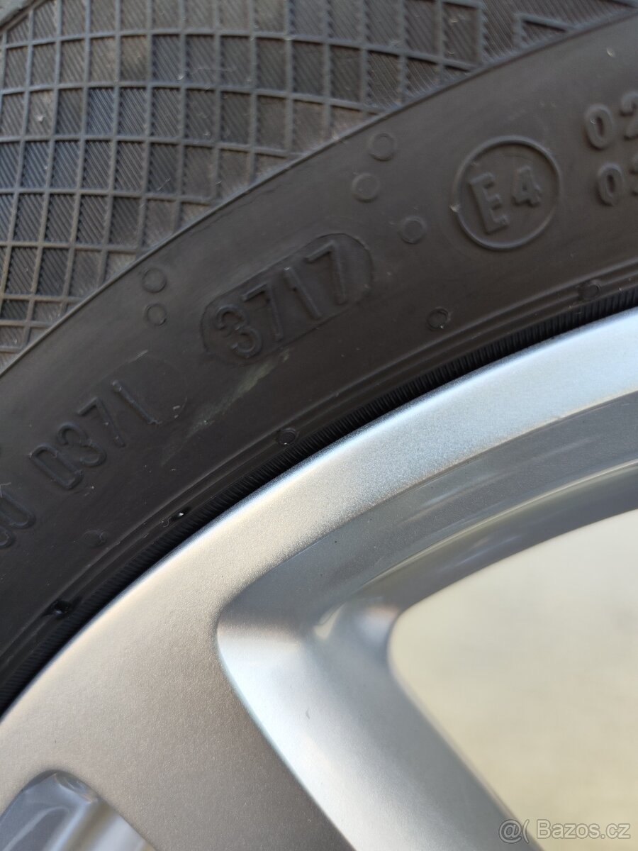 ORIGINÁL ALU kola MERCEDES s PNEU CONTINENTAL 6mm 17" - 5