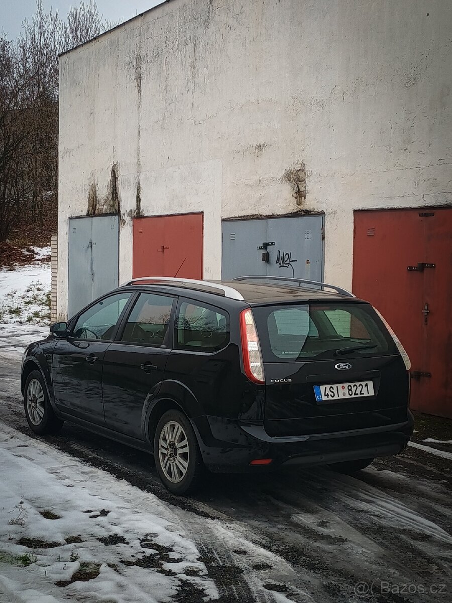Ford Focus mk2 | 1.6 benzín | Nová STK - 5