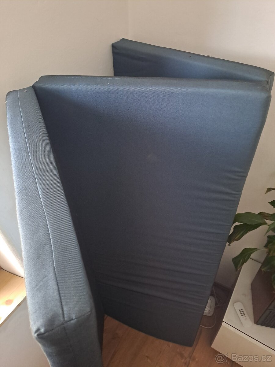 VW T5 long, spaní - 5