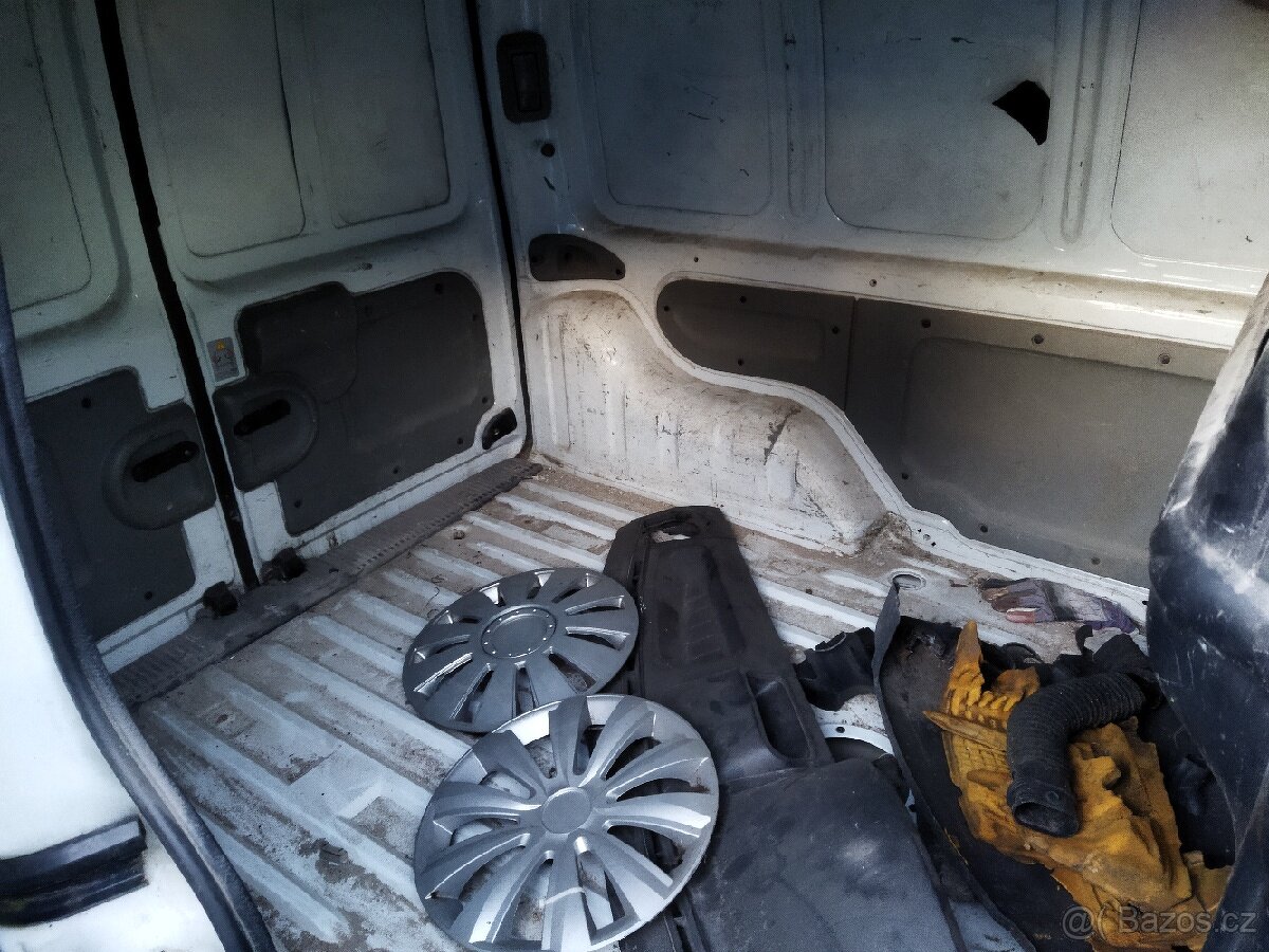 Prodám díly Renault Kangoo 1.5 DCi otevírací střecha - 5