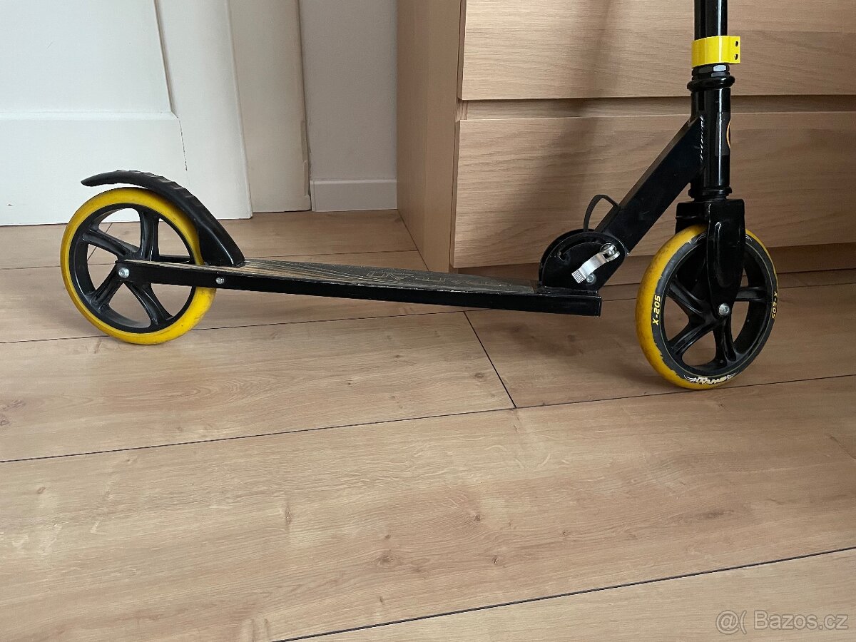 Velká skládací koloběžka - 5