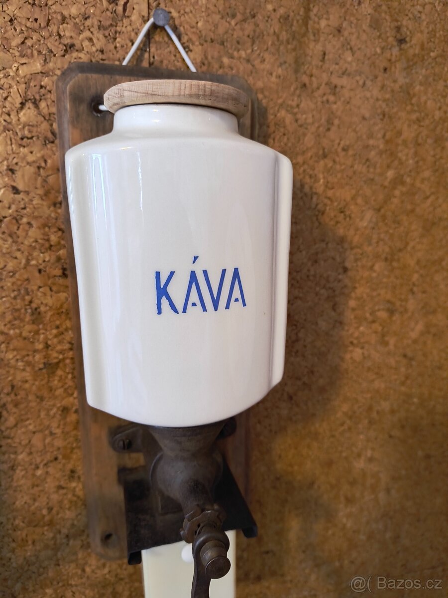 Mlýnek na kávu - 5