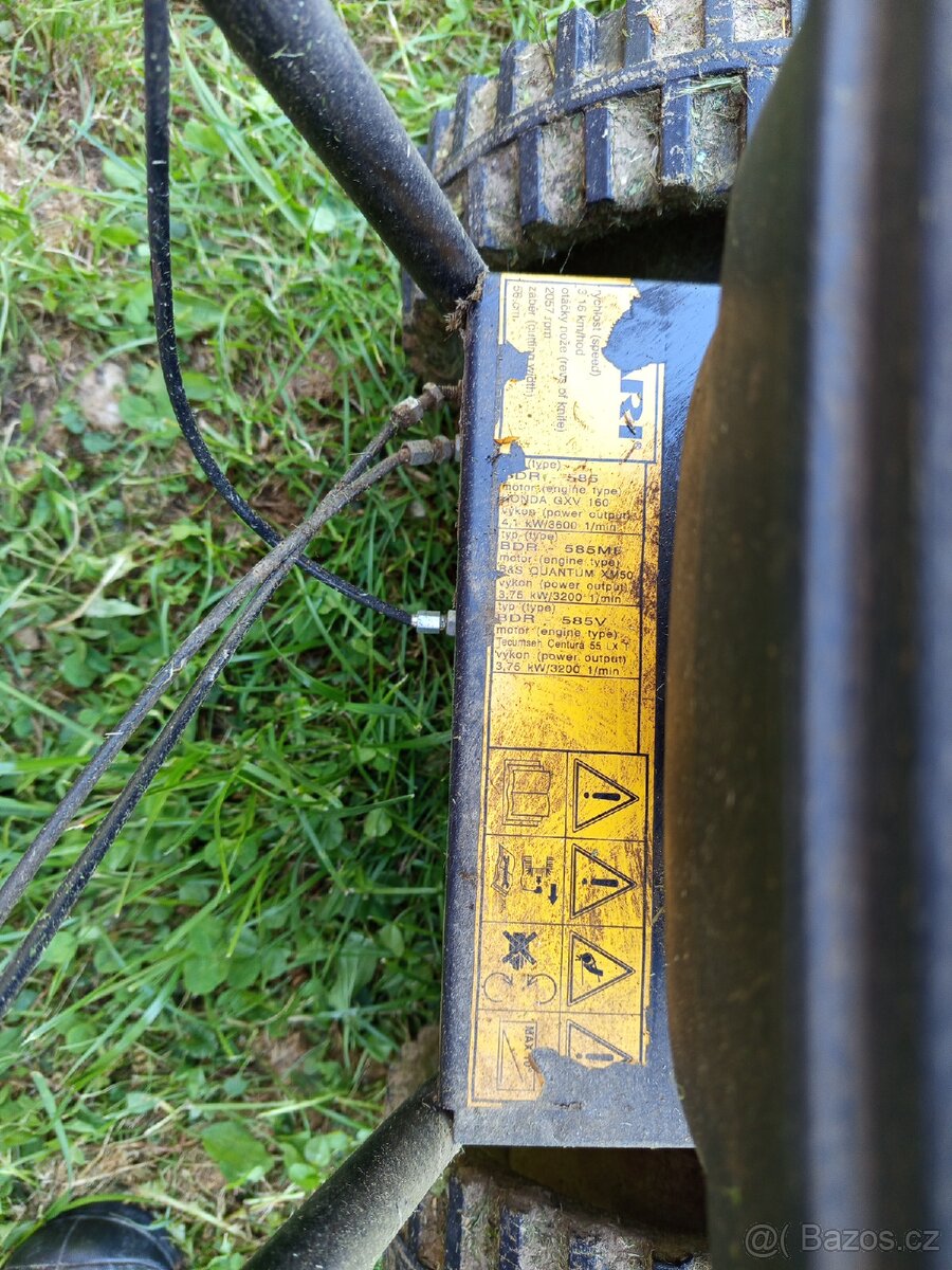 Bubnová benzínová sekačka - 5