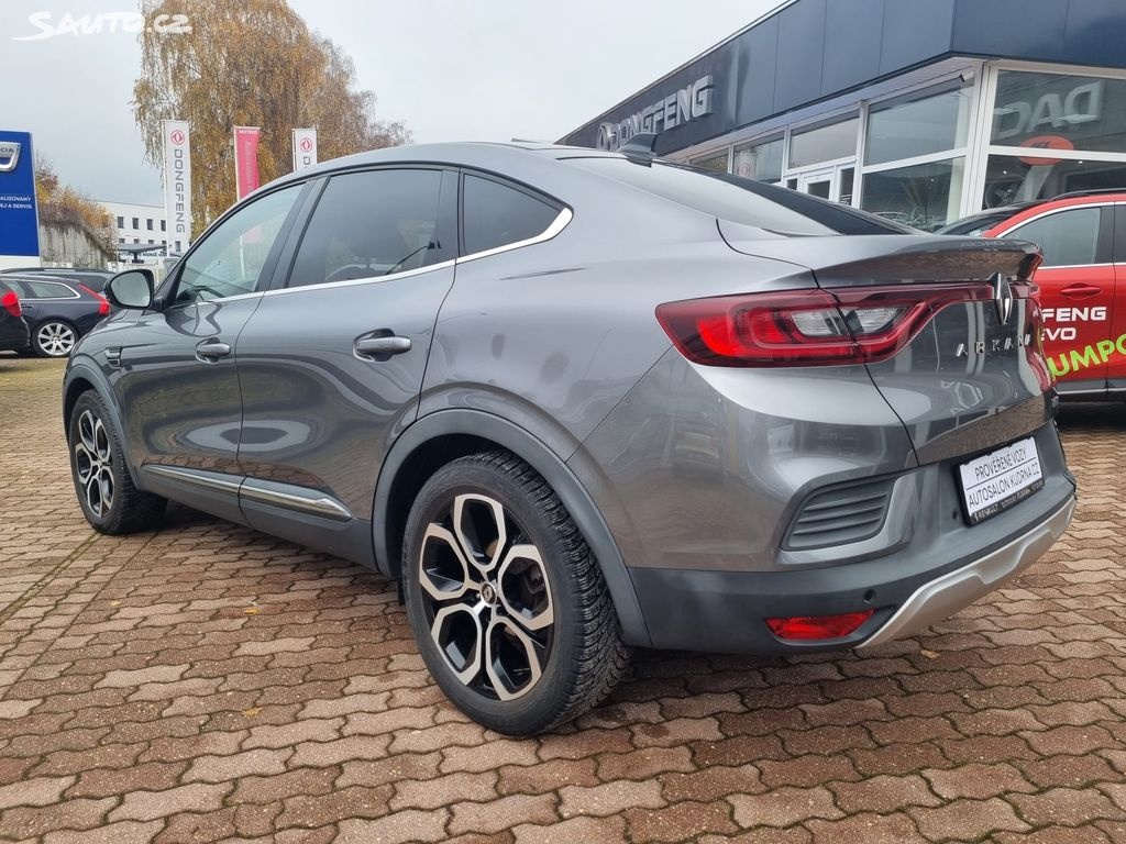 REZERVACE Renault Arkana, Techno full hybrid E-Tech - 5