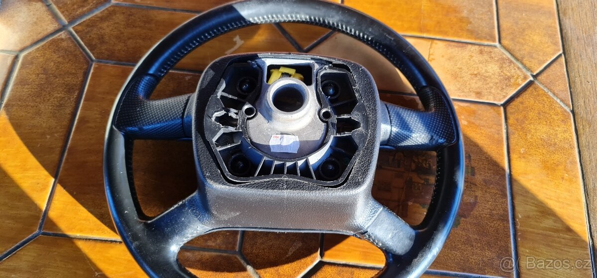 Volant Volkswagen Multivan T5 - 5