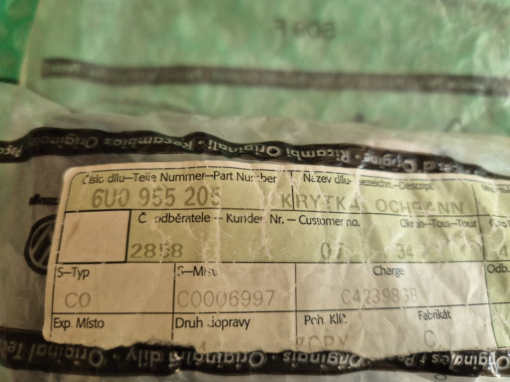 krytka zadního stěrače Škoda Felicia 6U0955205 - 5