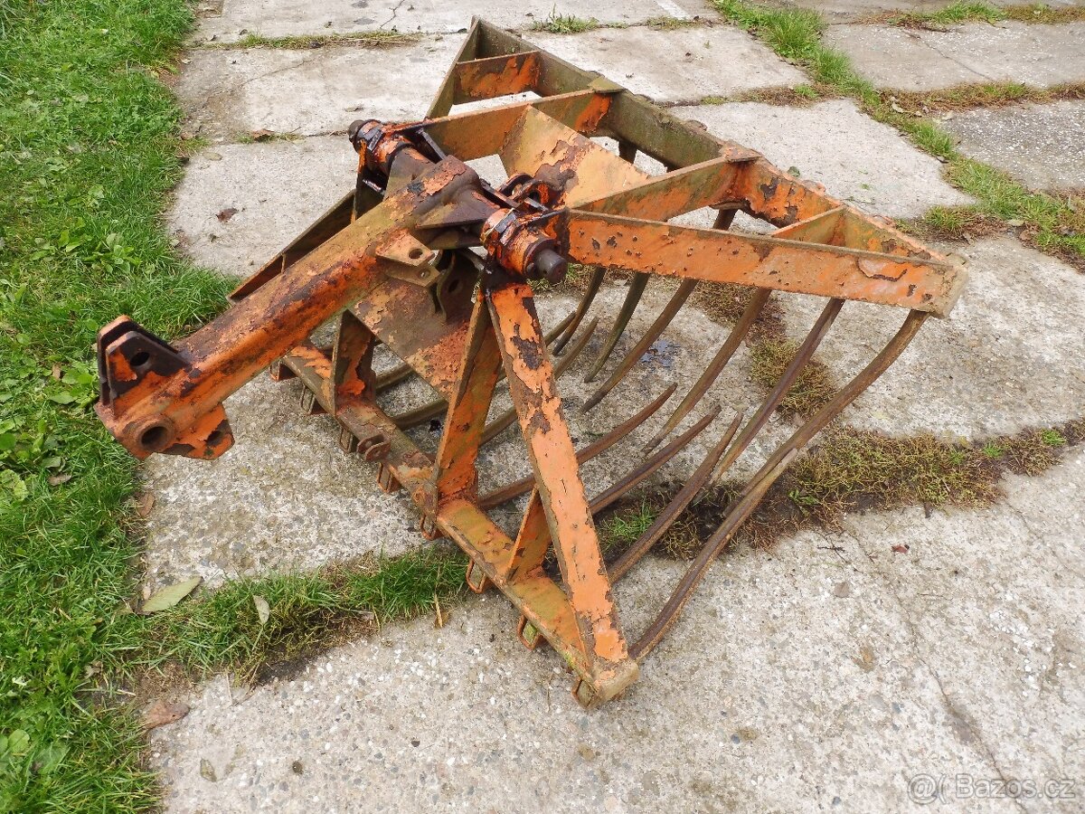 Vidle nakladač UNHZ 750 - 5