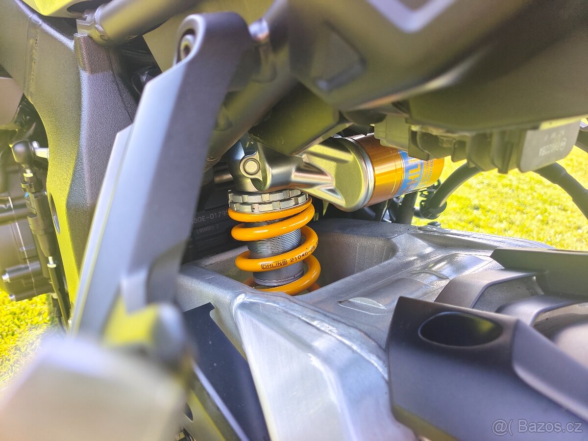Yamaha MT-10 P, Ōhlins podvozek - 5