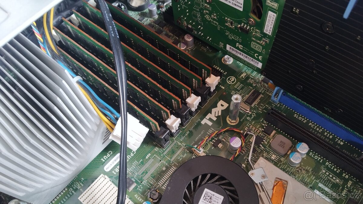 PC sestava Dell workstation Xeon, monitor - 5