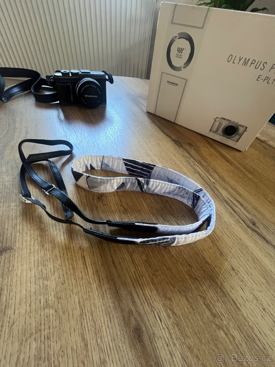 Olympus PEN E-PL10 - 5