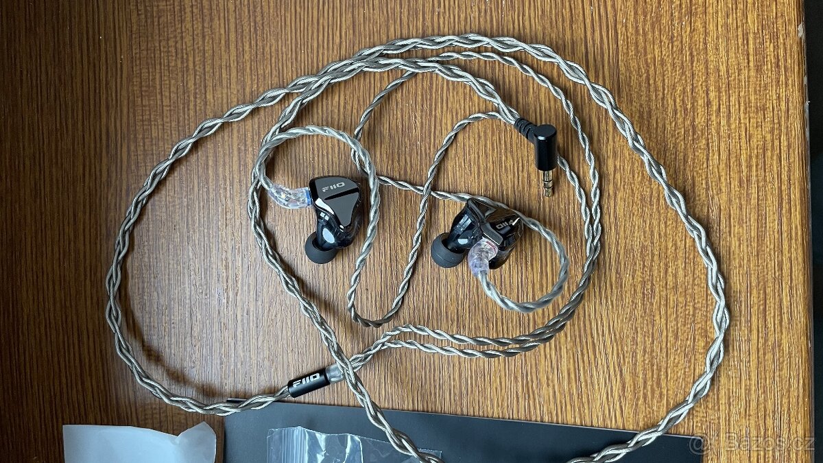 hi-res sluchátka FiiO JH5 černá - 5