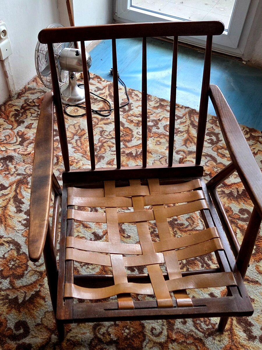 Nábytek a vybavení z 60. a 70. let - 5