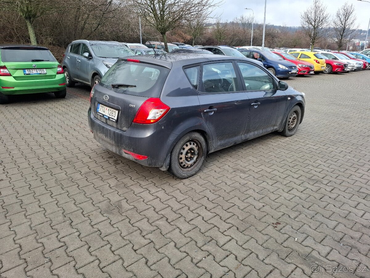 Kia Ceed 1.6 crdi 66 kw - 5