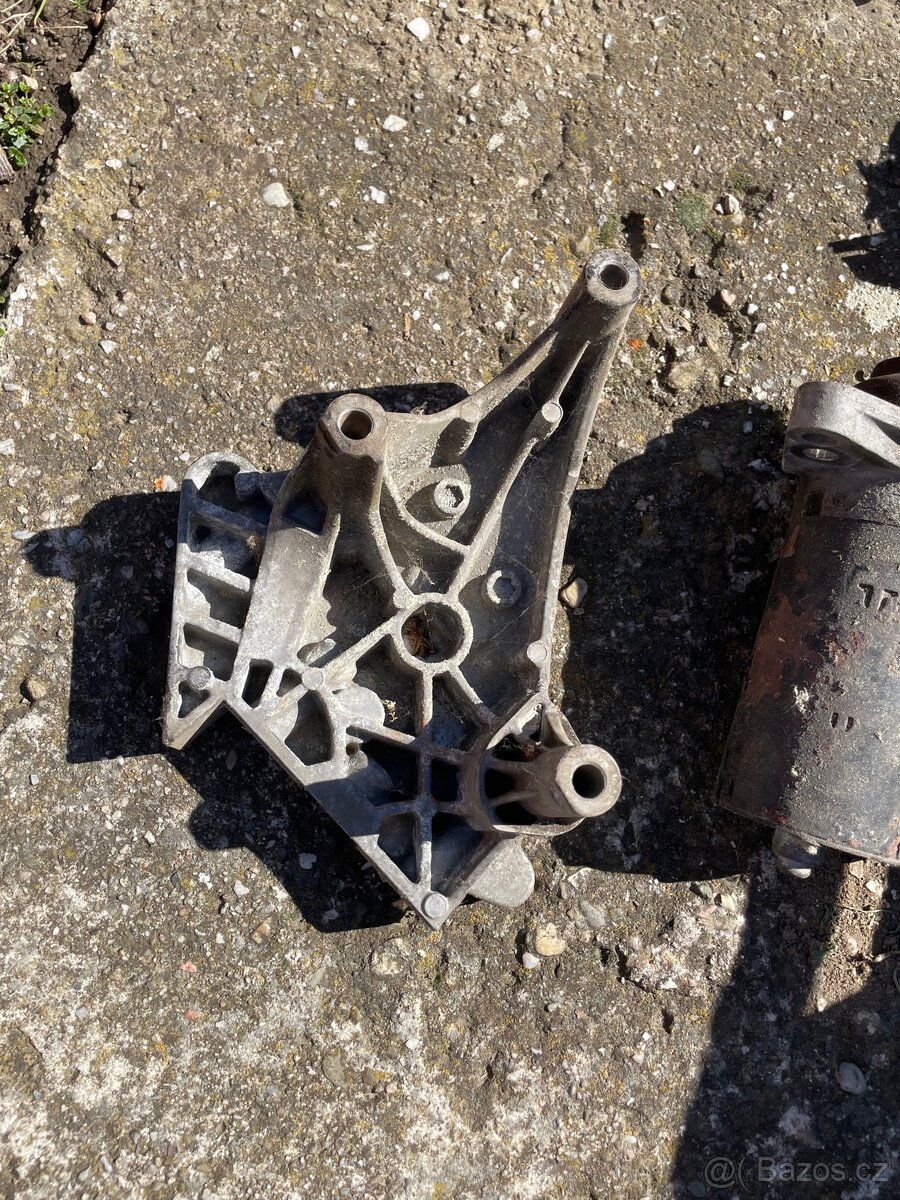 Díly na octavia 2 - 5