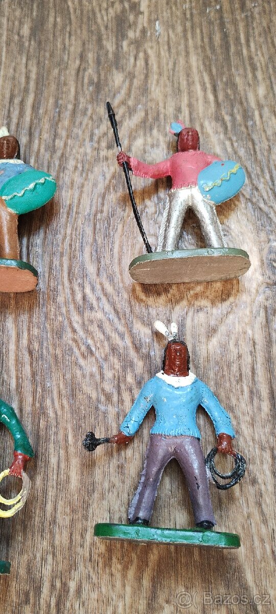 Indiáni figurky 2 z NDR - 5