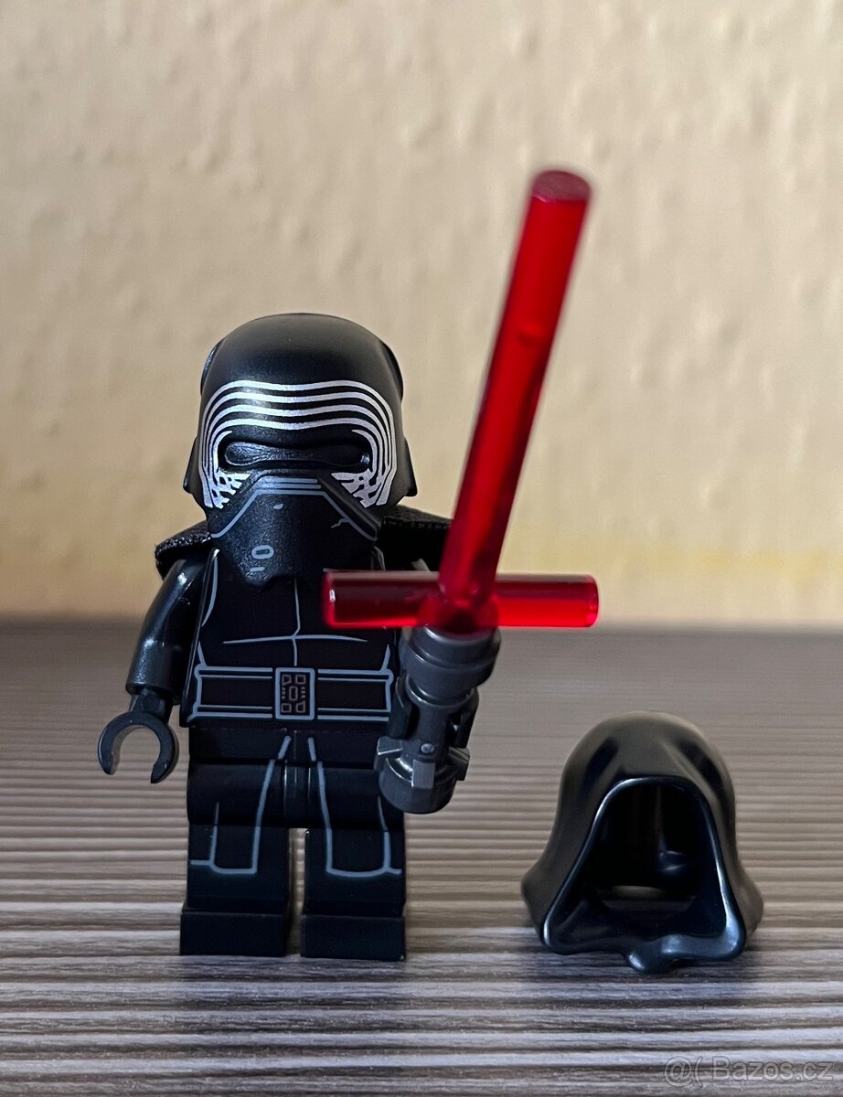 Lego Star Wars - Kylo Ren’s Command Shuttle (75104) - 5