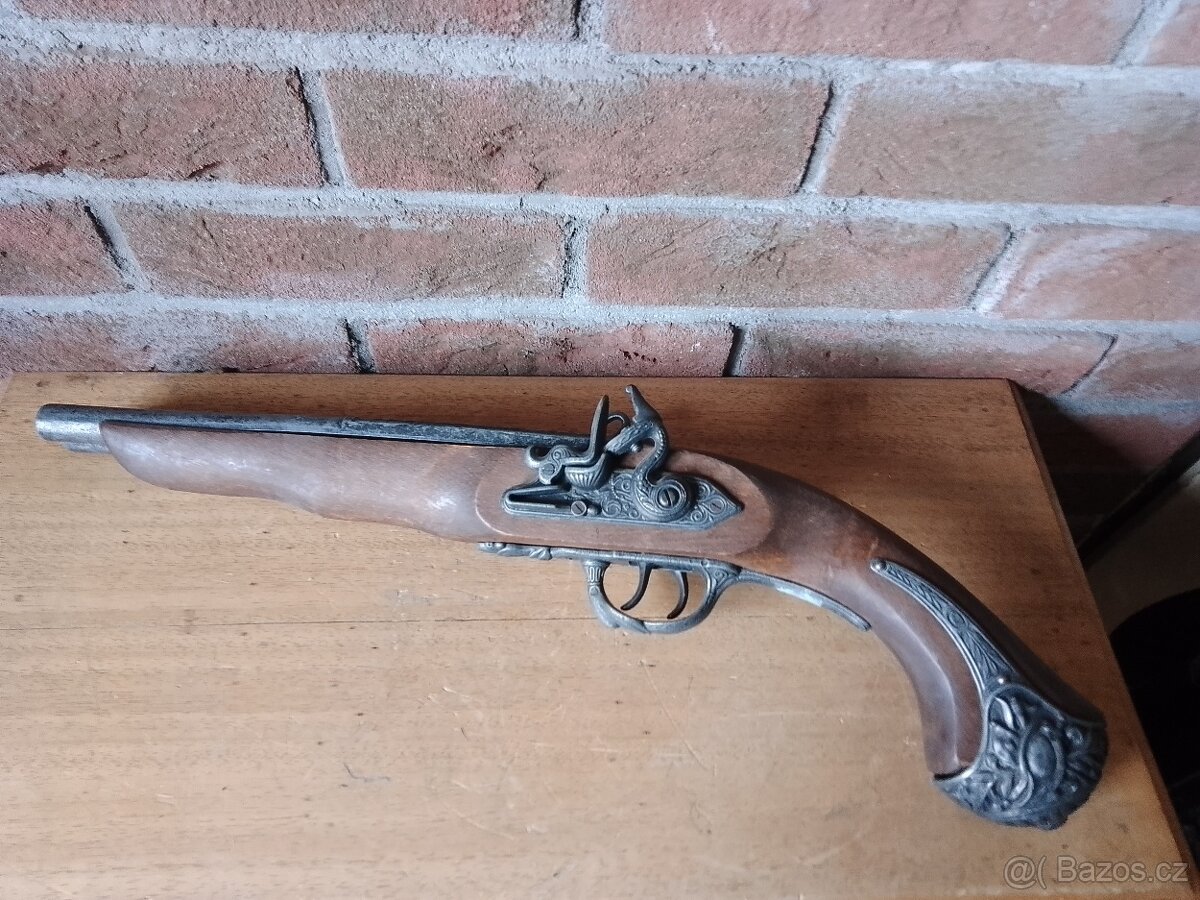 Dekorační zbraň - 5