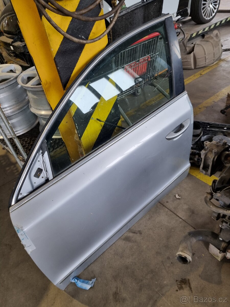 Škoda Superb 2 sedan, dveře, víko - 5