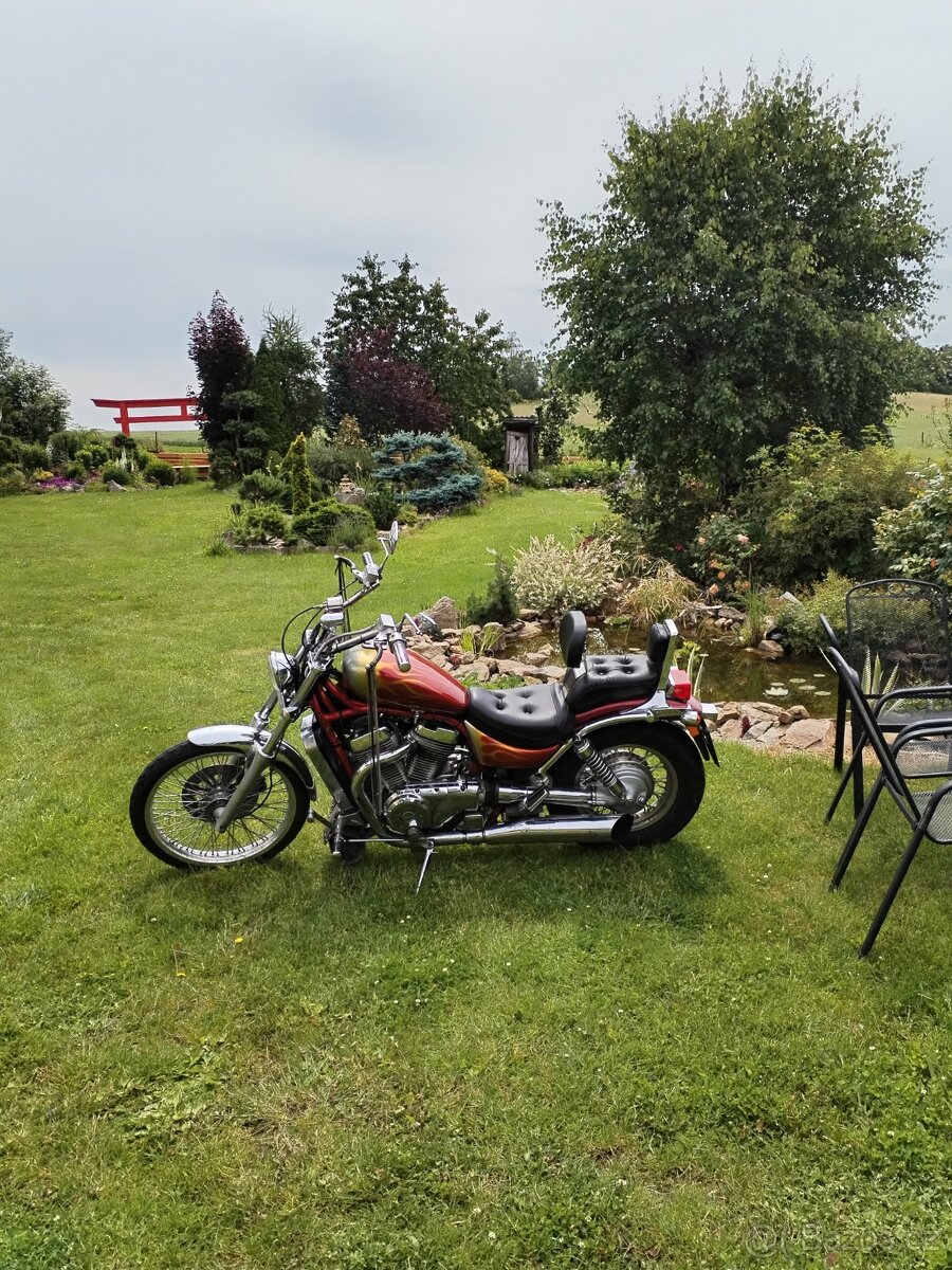 Suzuki Intruder VS 809 - 5