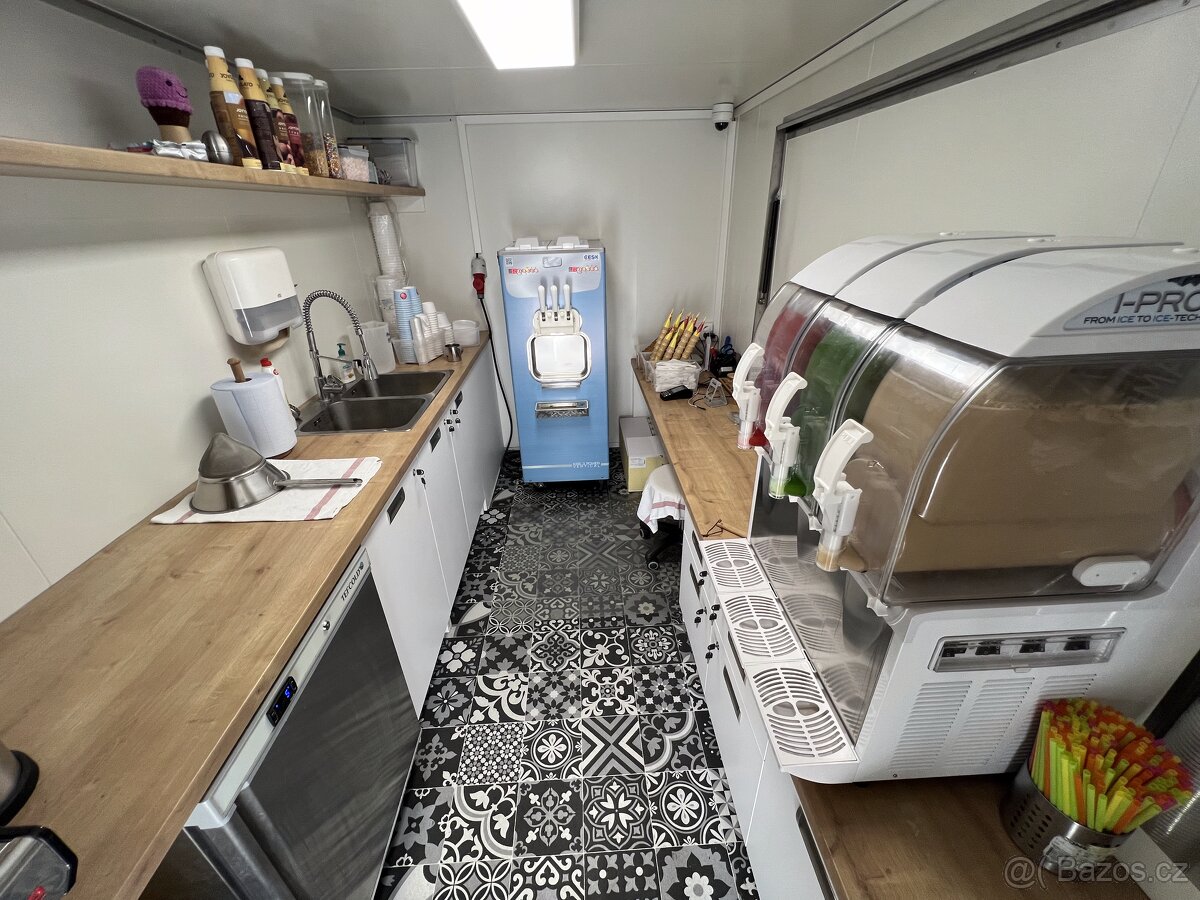 Zmrzlinový stánek pojízdný - 5