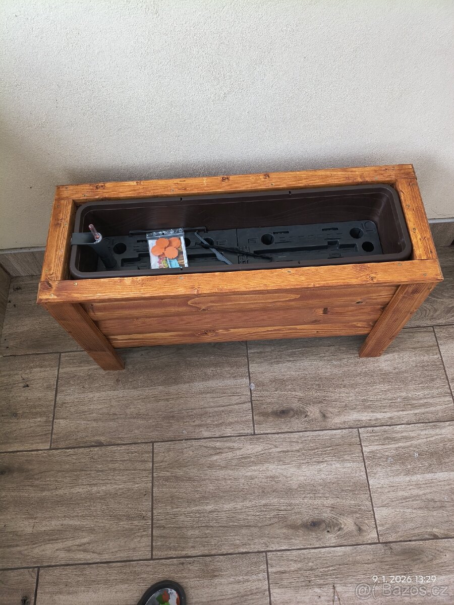 Truhlìk na květiny - 5