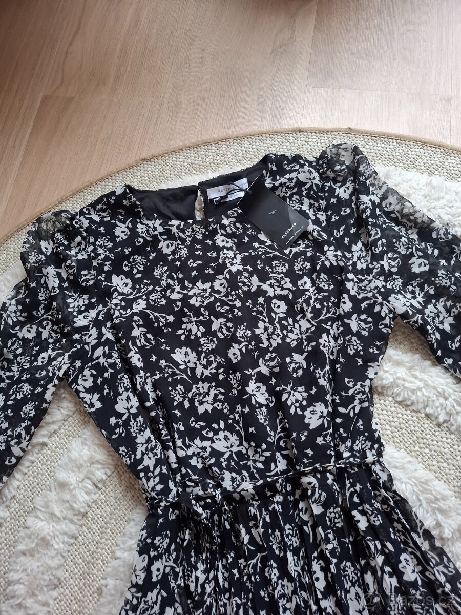 Květinové midi šaty Reserved - 5