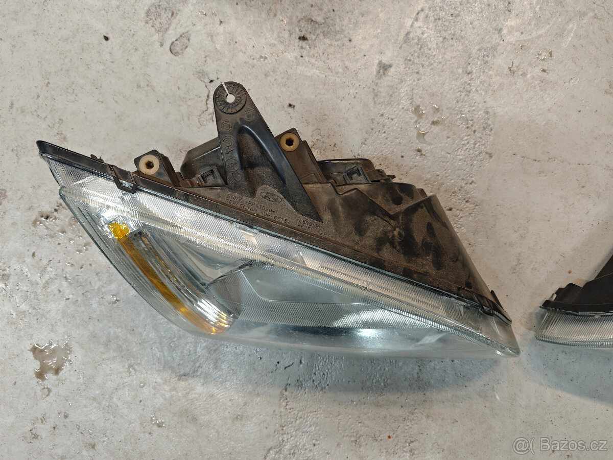 Přední světla Ford Focus MK2 originální - 5