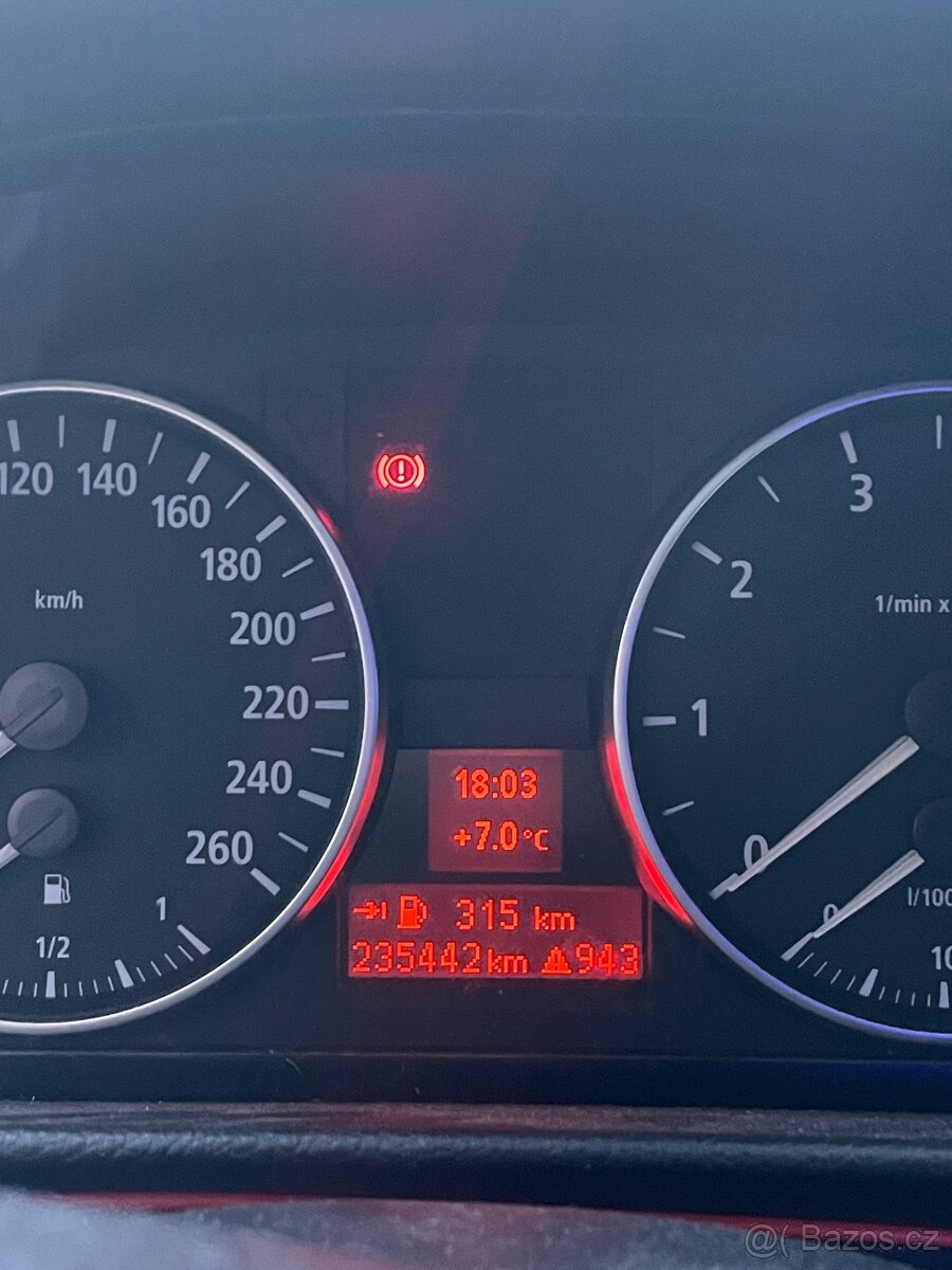 BMW E90 320i 110 kw - 5