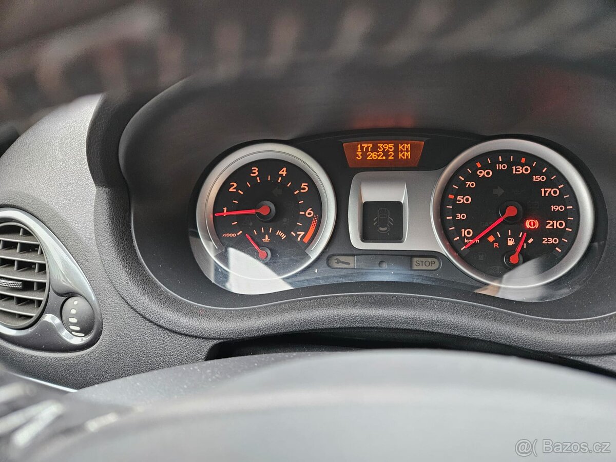 Renault clio 3 - 5