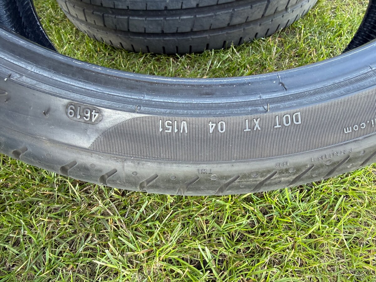 Oneu Pirelli P Zero 225/35/R19 - 5