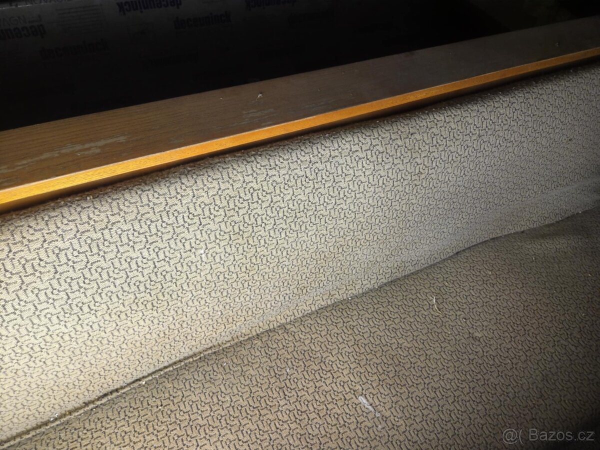 gauč - sedačka (vhodné k renovaci) - 5