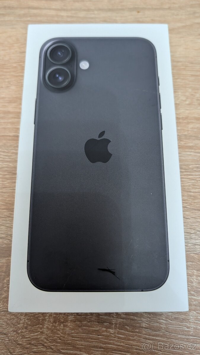 Apple iPhone 16 Plus 128 GB černý - 5