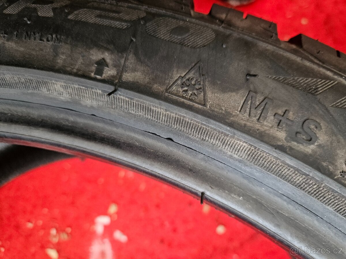 235/40R20 96W XL Lateral Force 4S UNIGRIP - 5