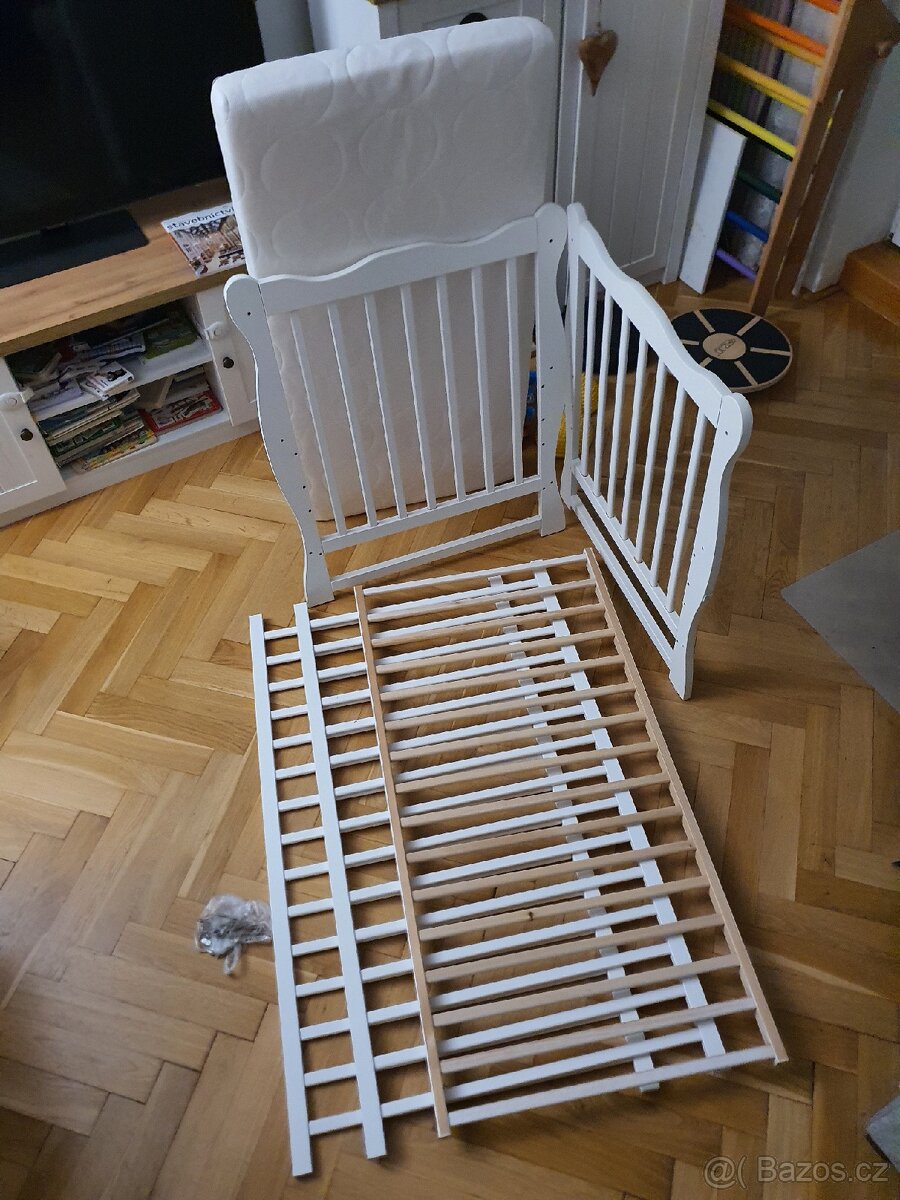Dětská postýlka + matrace - 5