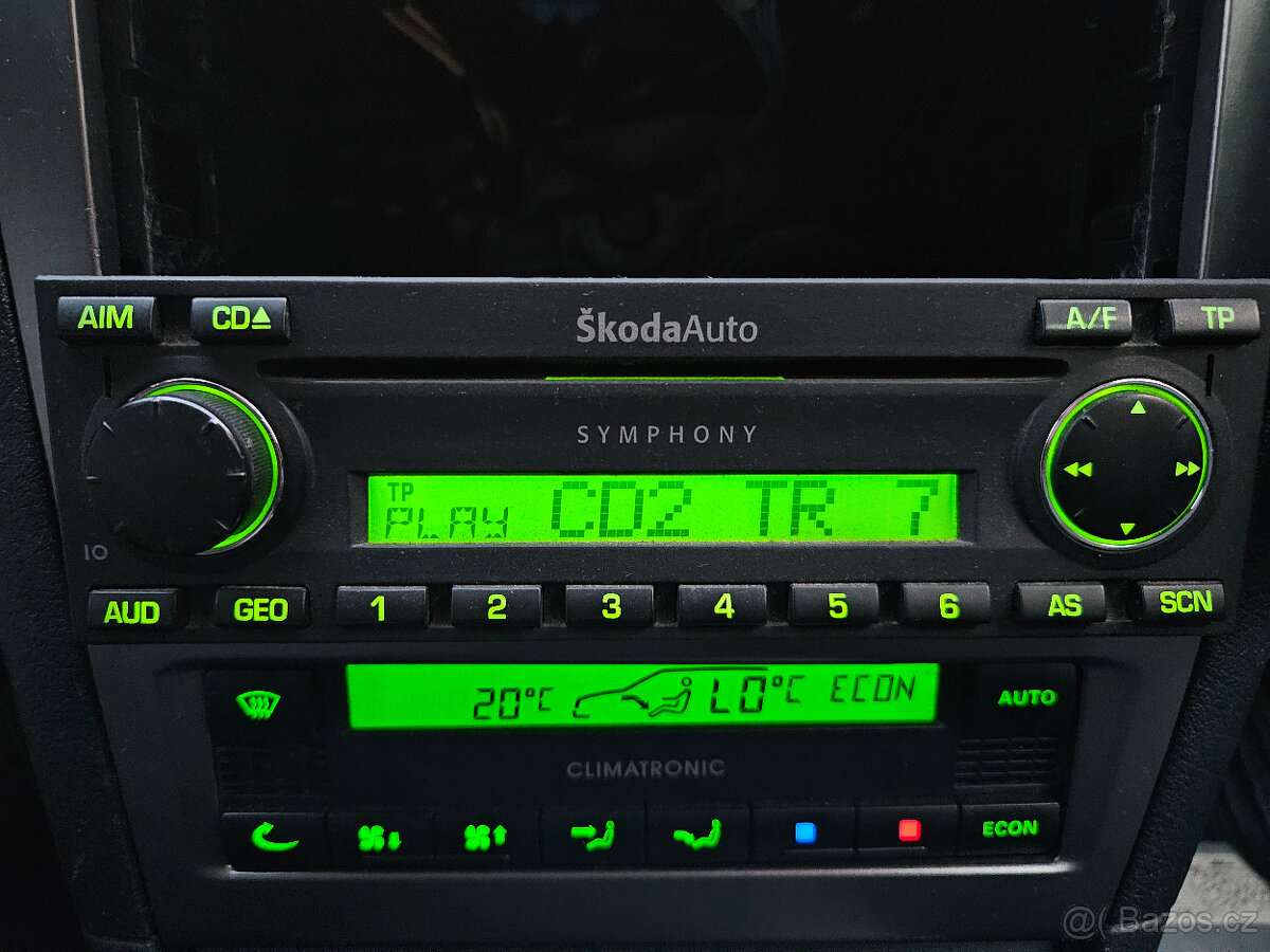 Škoda Octavia Superb autoradio Symphony CD - 5