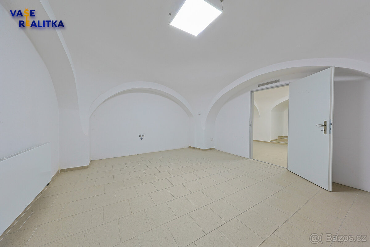 Pronájem, komerční prostory, Hranice, ul. Svatoplukova - 5