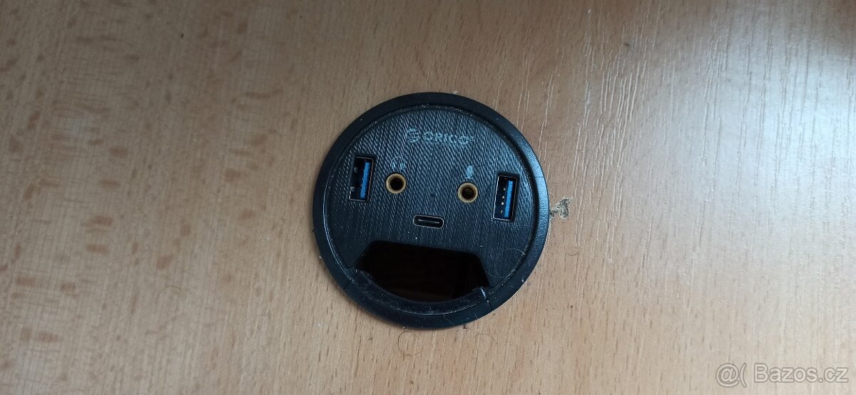 Rohový kancelářský stůl 2x1.46m - 5