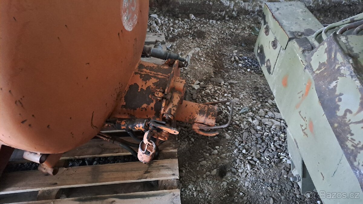 Cisterna, fekál 3000L, nástavba - 5