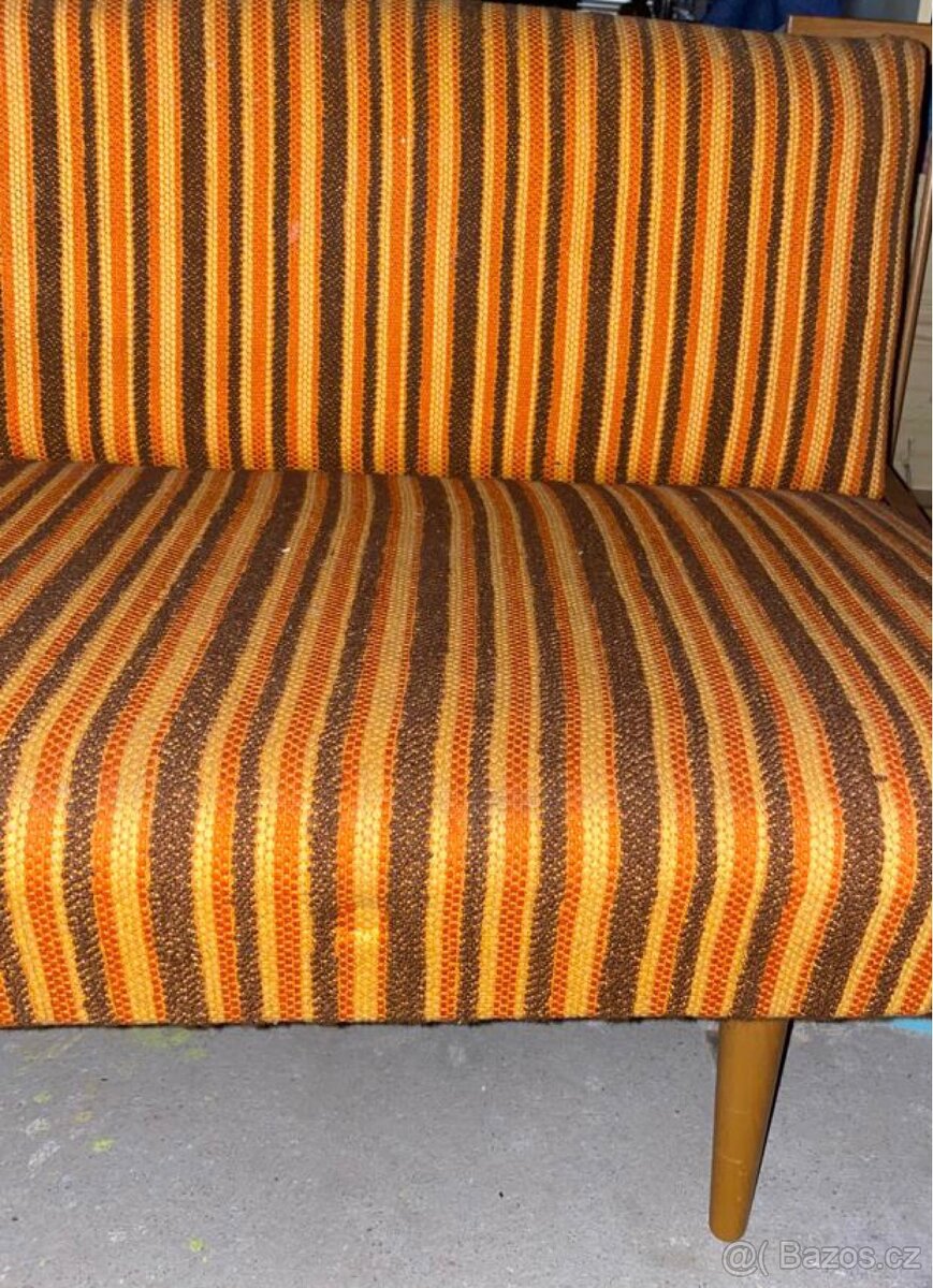 Nová retro sada (křesla, gauč, židle, včetně stolků) - 5