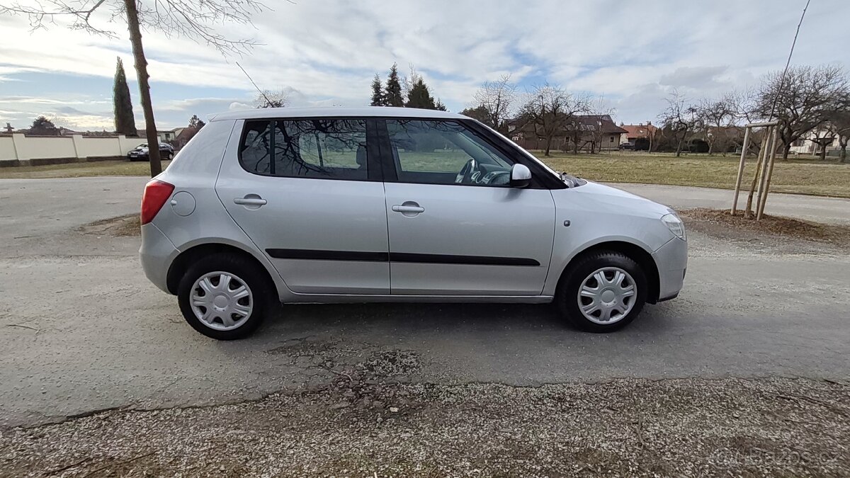 Škoda fabia - 5