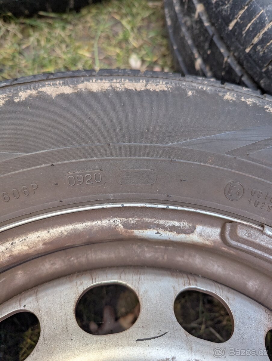 Kola kompletní 195/65/15 letní nexen - 5