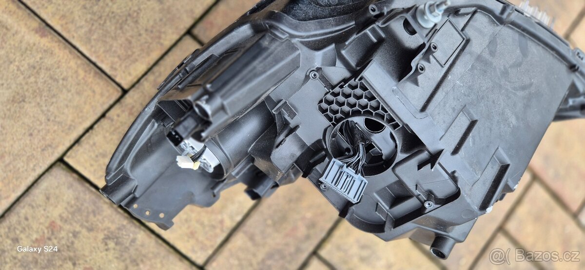 Prodám na Peugeot 208 PP světlo poškozené 9823193480 - 5