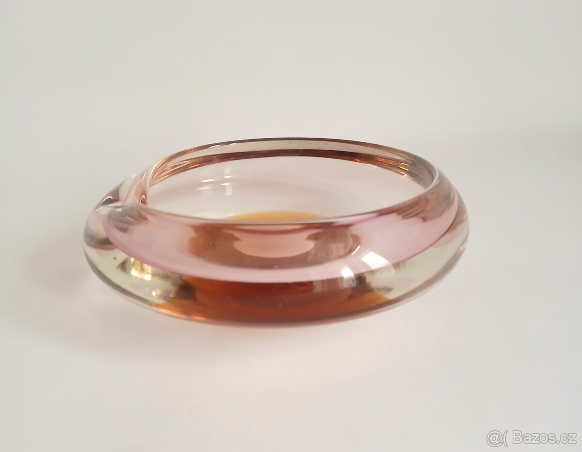 Konvolut popelníků - hutní sklo - 5