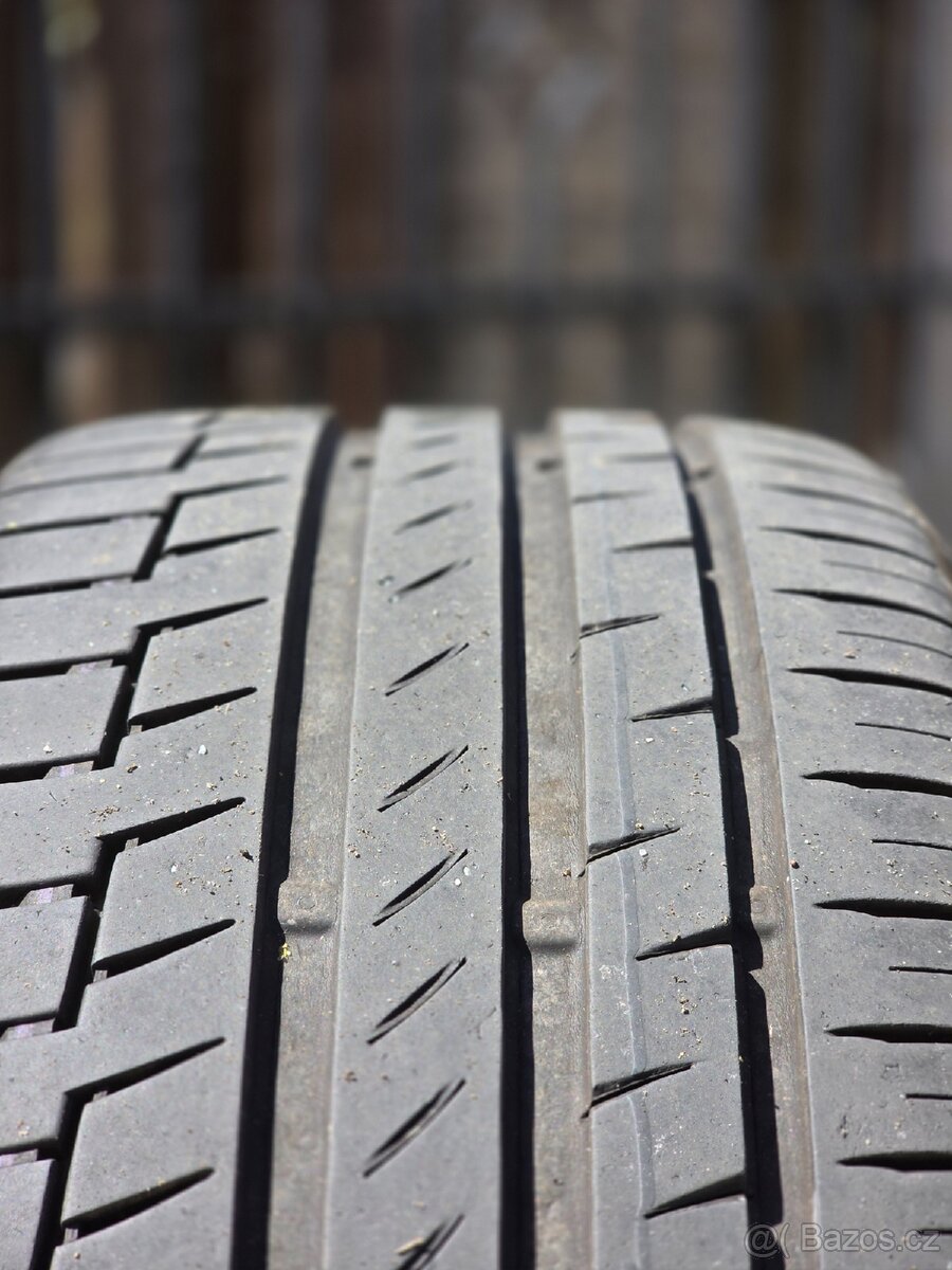 5×114.3 R18 225/40 - 5
